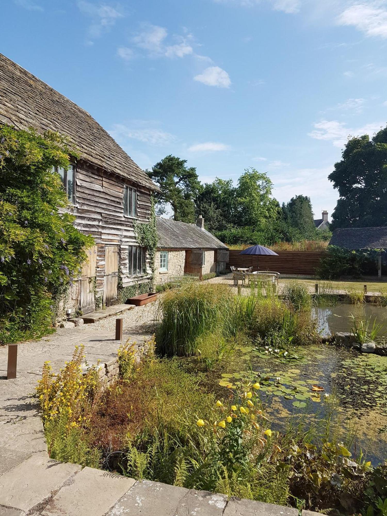 The Threshing Barn At Penrhos Court Kington (Herefordshire) Quarto foto